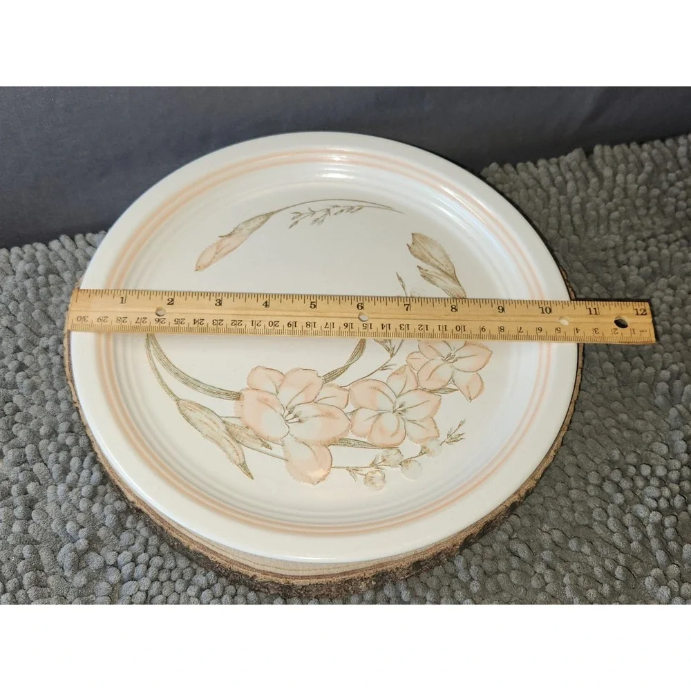 Baker, Hart & Stuart MICHELLE Stoneware Platter‎ Round Floral 10.5in VTG Japan